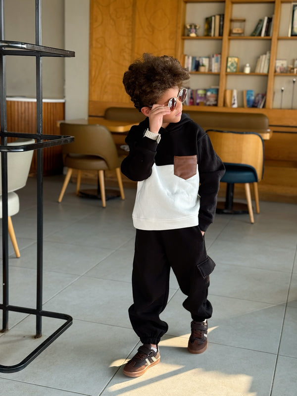 سوت ميلتون شتوي ولادي بـ جيب جلد